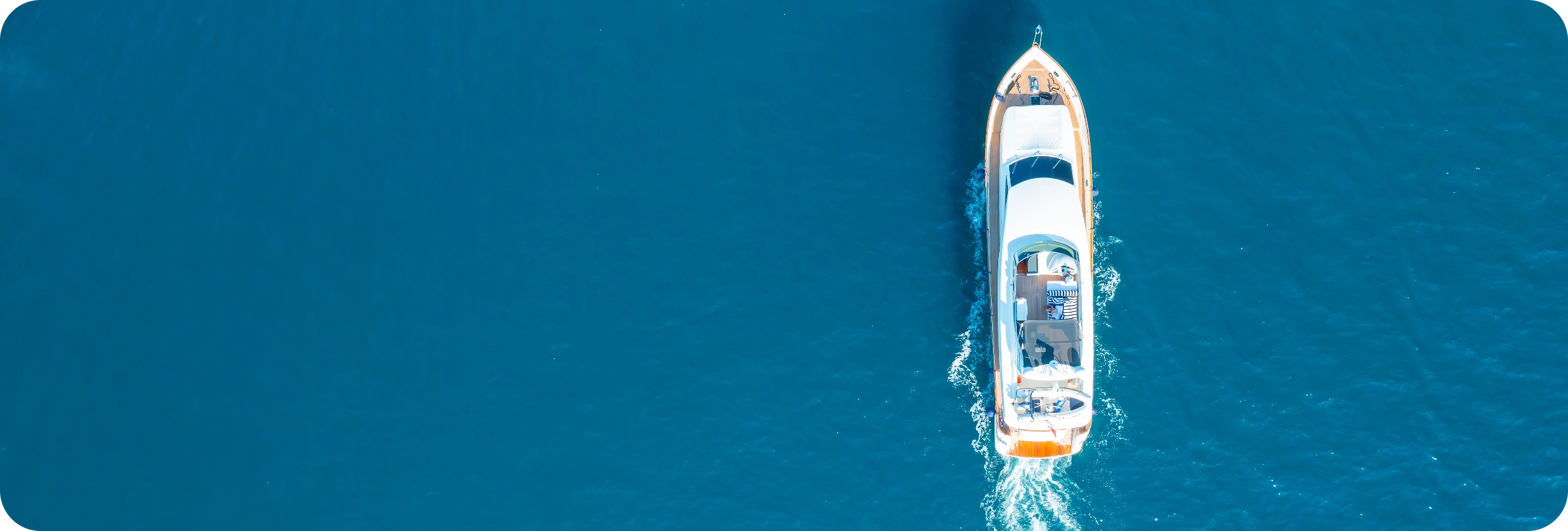 Winter Deal Yacht Desktop