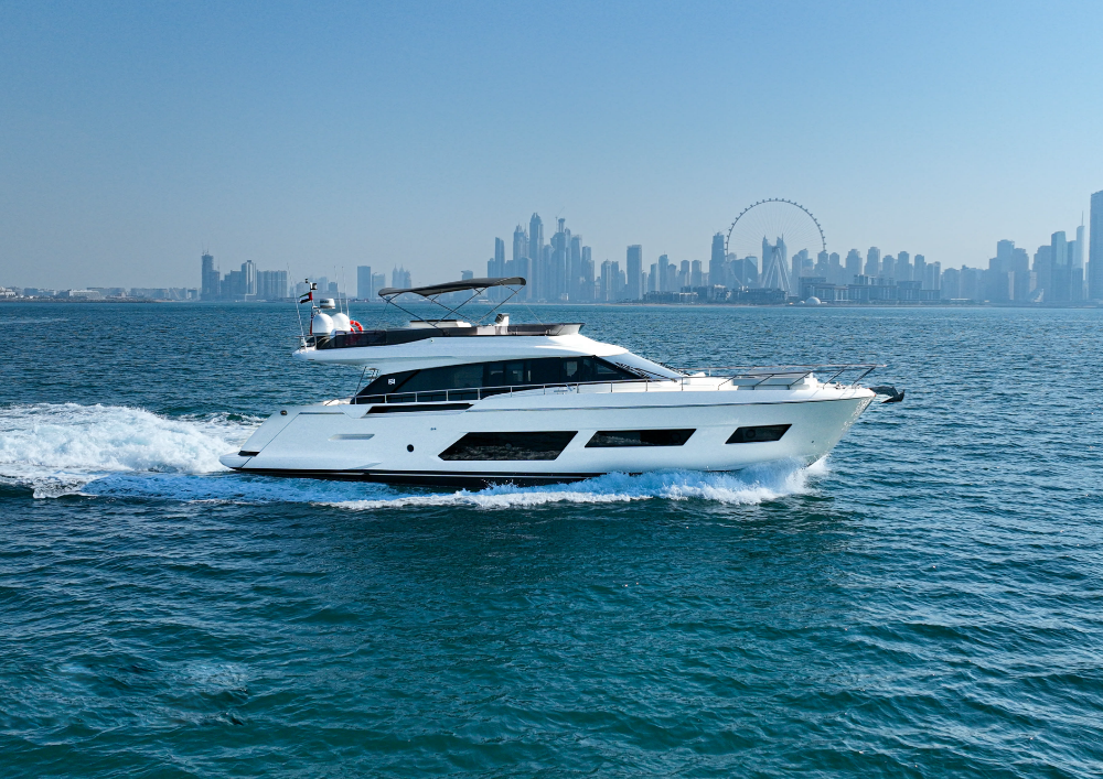 Ferretti 670 - Dubai Yacht Rental